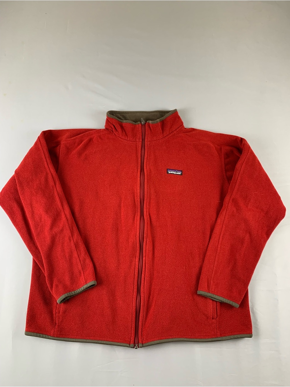 Patagonia Men’s Full-Zip Lightweight Fleece Jacket